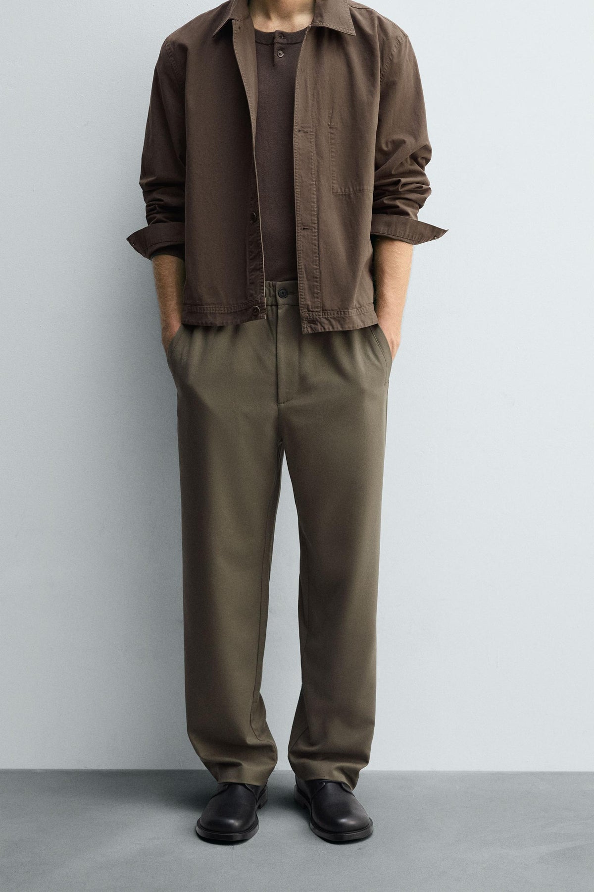 REGULAR FIT JOGGER WAIST TROUSERS - Image 2