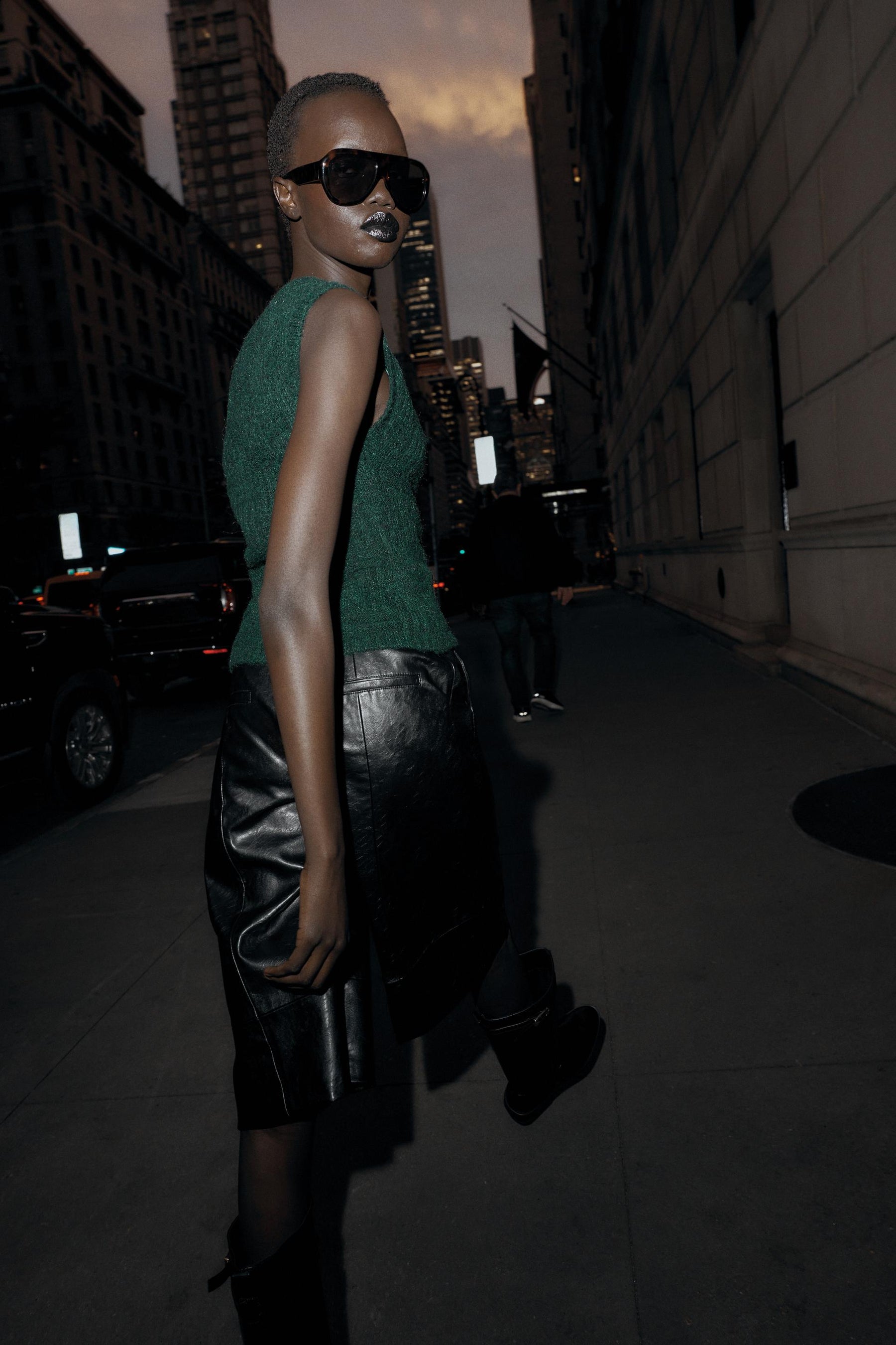 STRICKPULLOVER MIT STRUKTUR