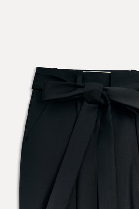 Wollmischungshose mit Gürtel