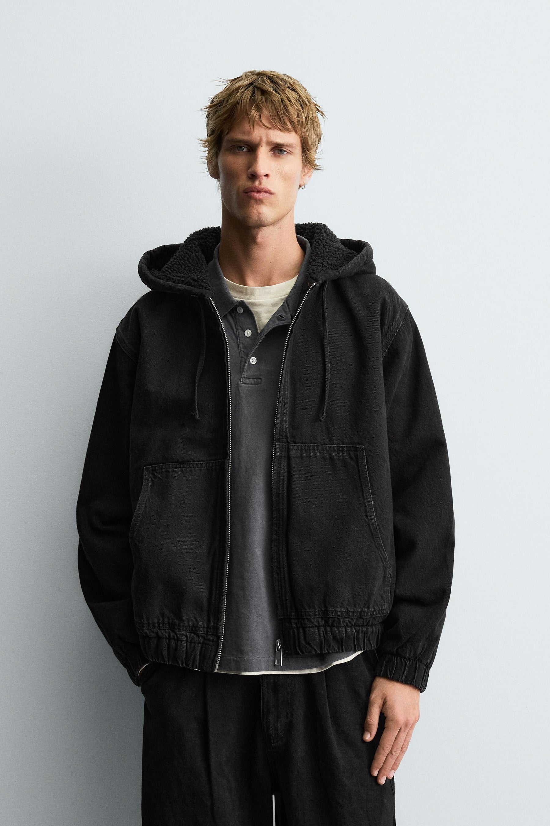 DENIM JACKET WITH FAUX SHEARLING HOODIE - Image 2