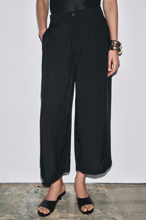 Cropped Tailled Pants