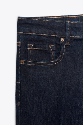 Bootcut-Jeans mit hohem Bund