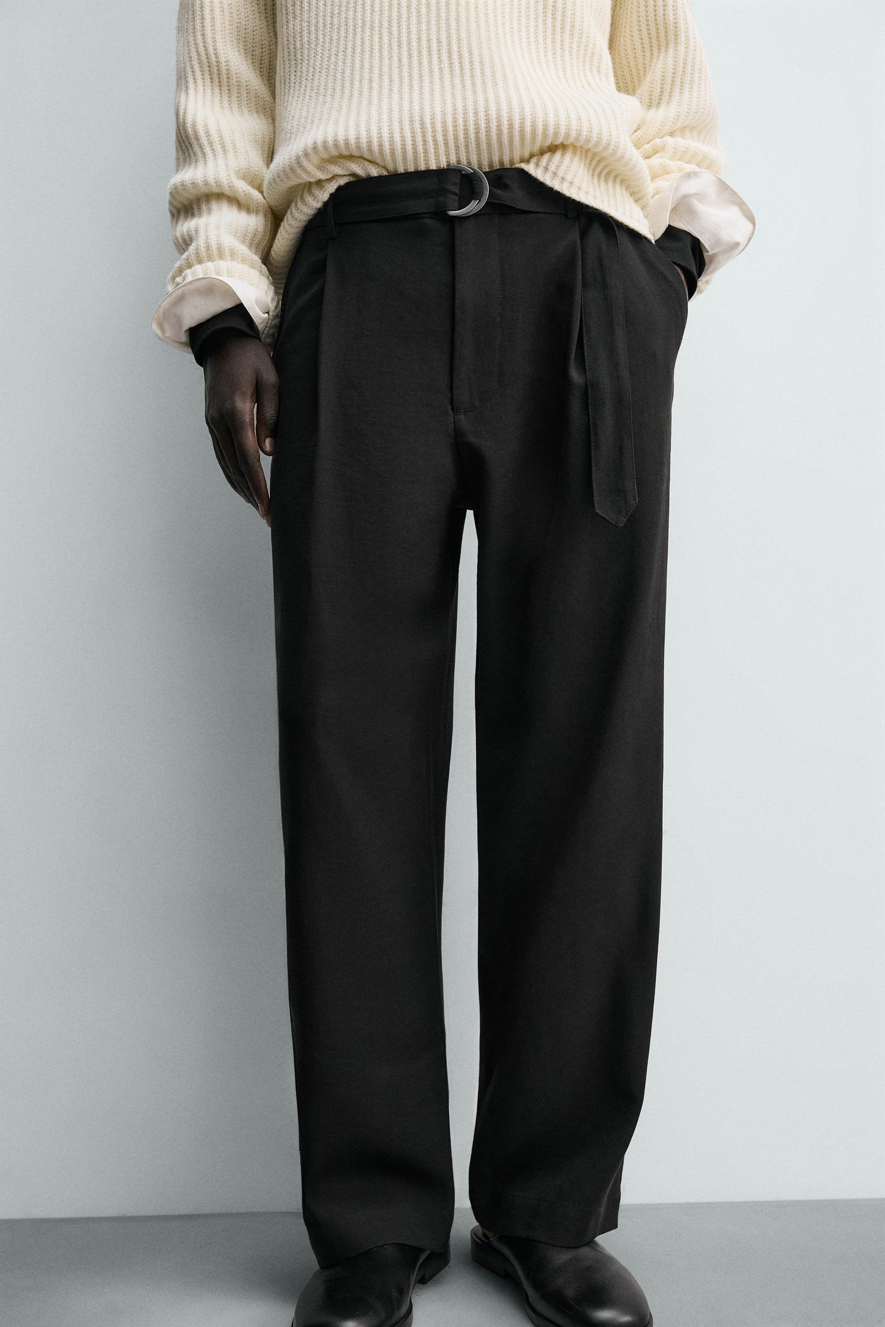 Belted Flowy Trousers