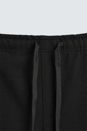 TEXTURED COMFORT BERMUDA SHORTS - Image 9