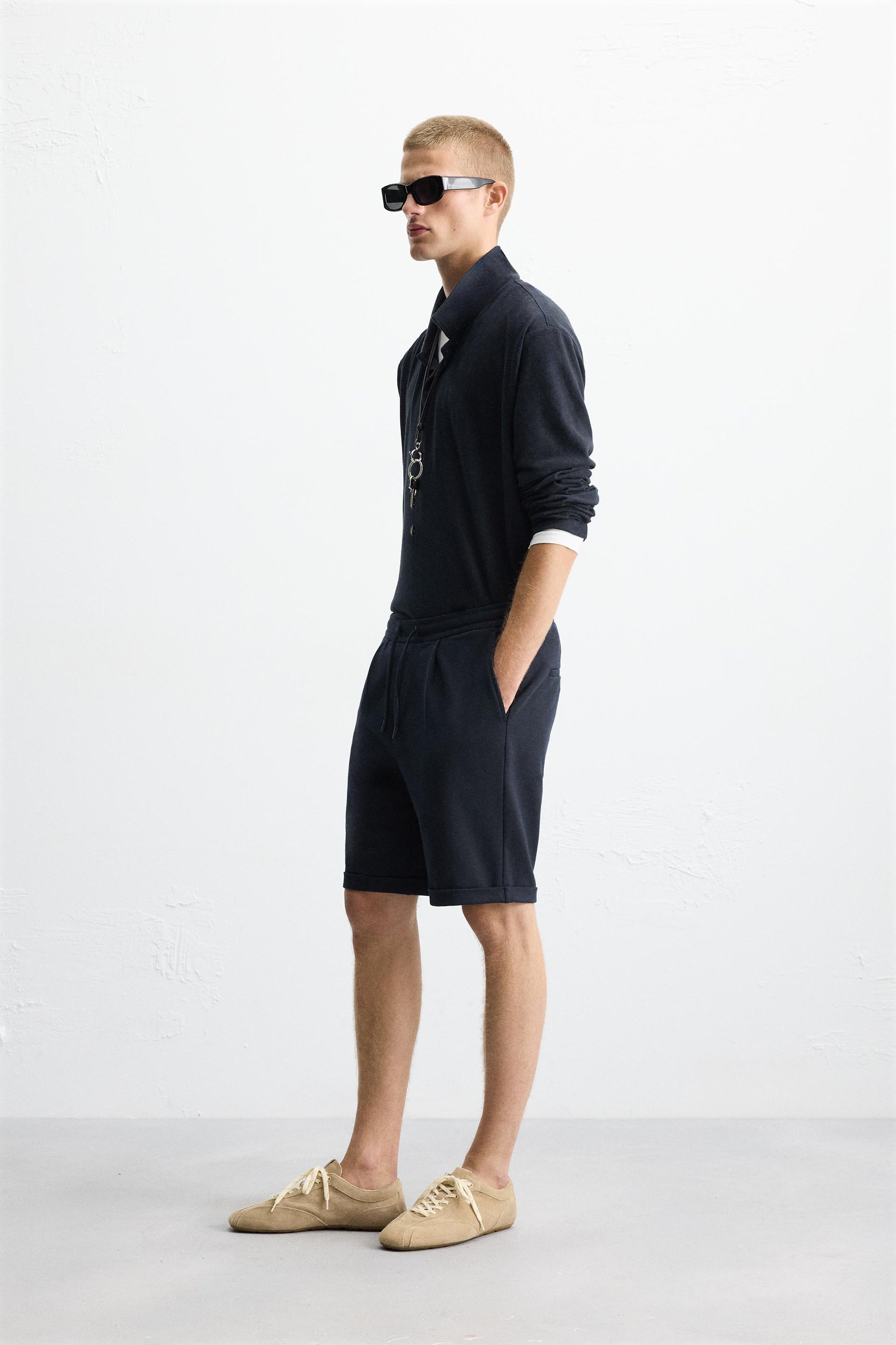 COMFORT BERMUDA SHORTS - Image 4