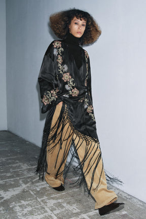 KIMONO WITH FLORAL EMBROIDERY AND FRINGES - Image 4