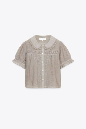 Besticktes Peter-Pan-Hemd