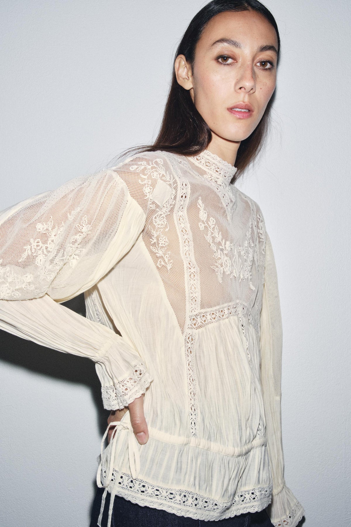 Bestickte romantische Bluse