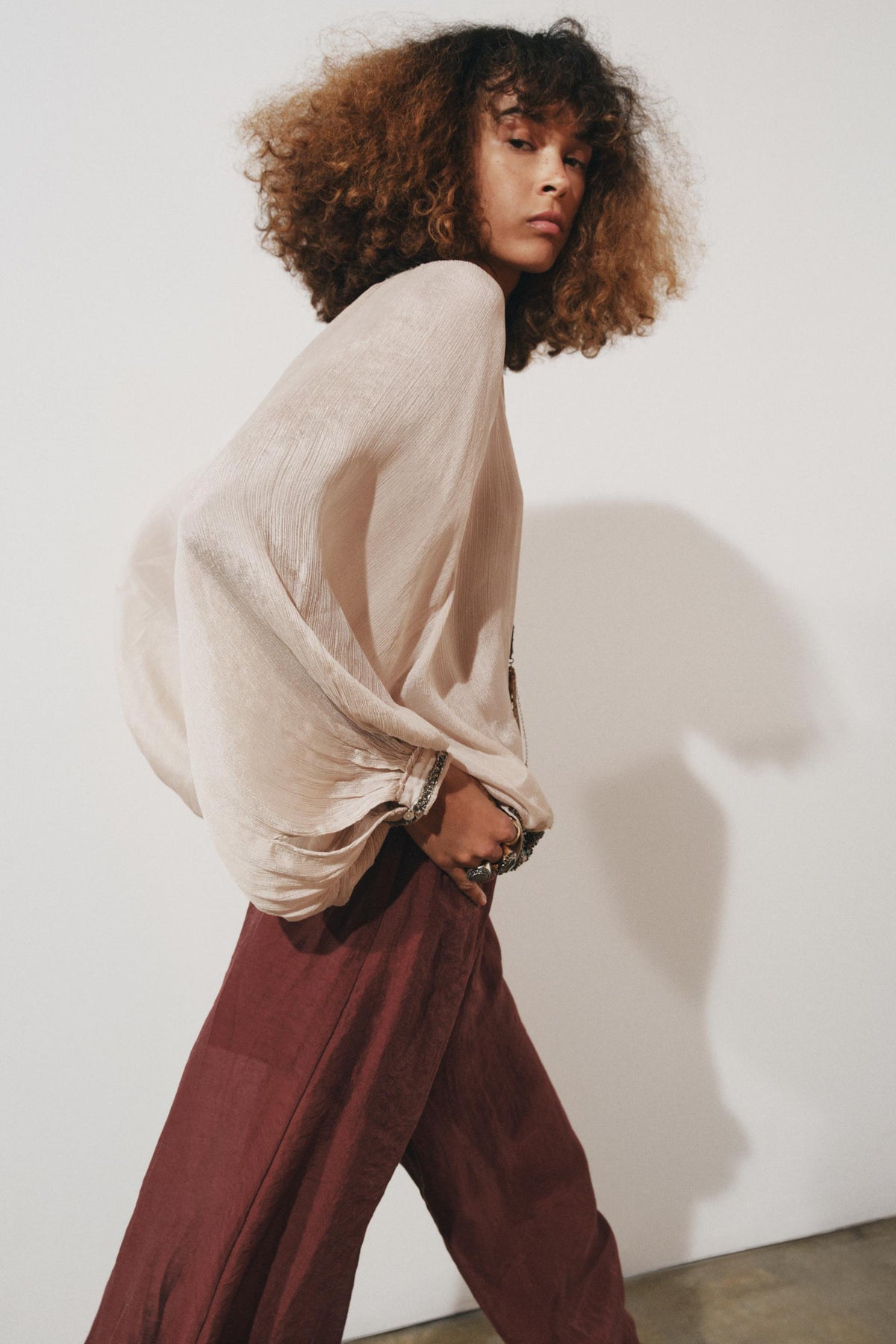 Bluse mit Perlenbesatz