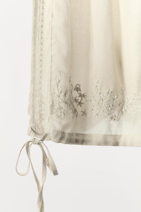 Bestickte, perlenbesetzte Shorts