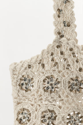 BH mit Perlenhäkelung