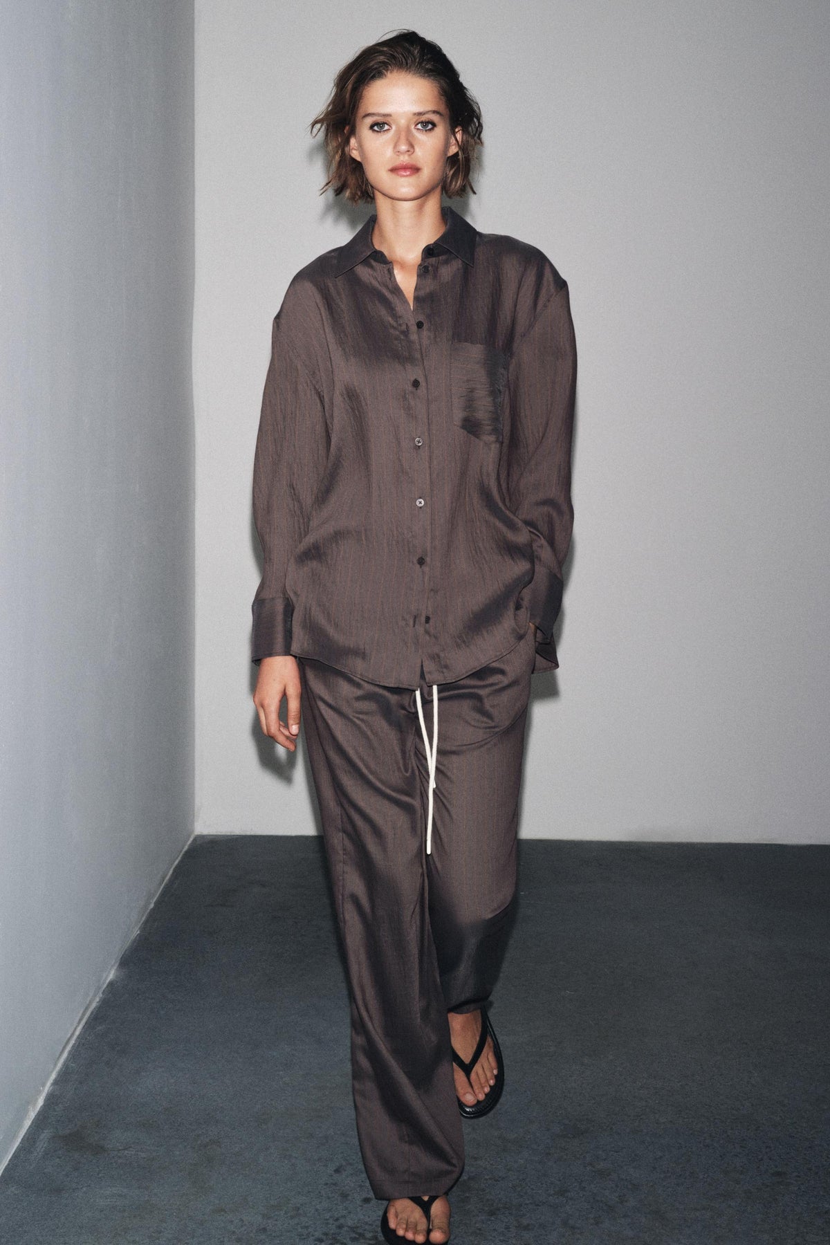 Übergroßes gestreiftes Hemd