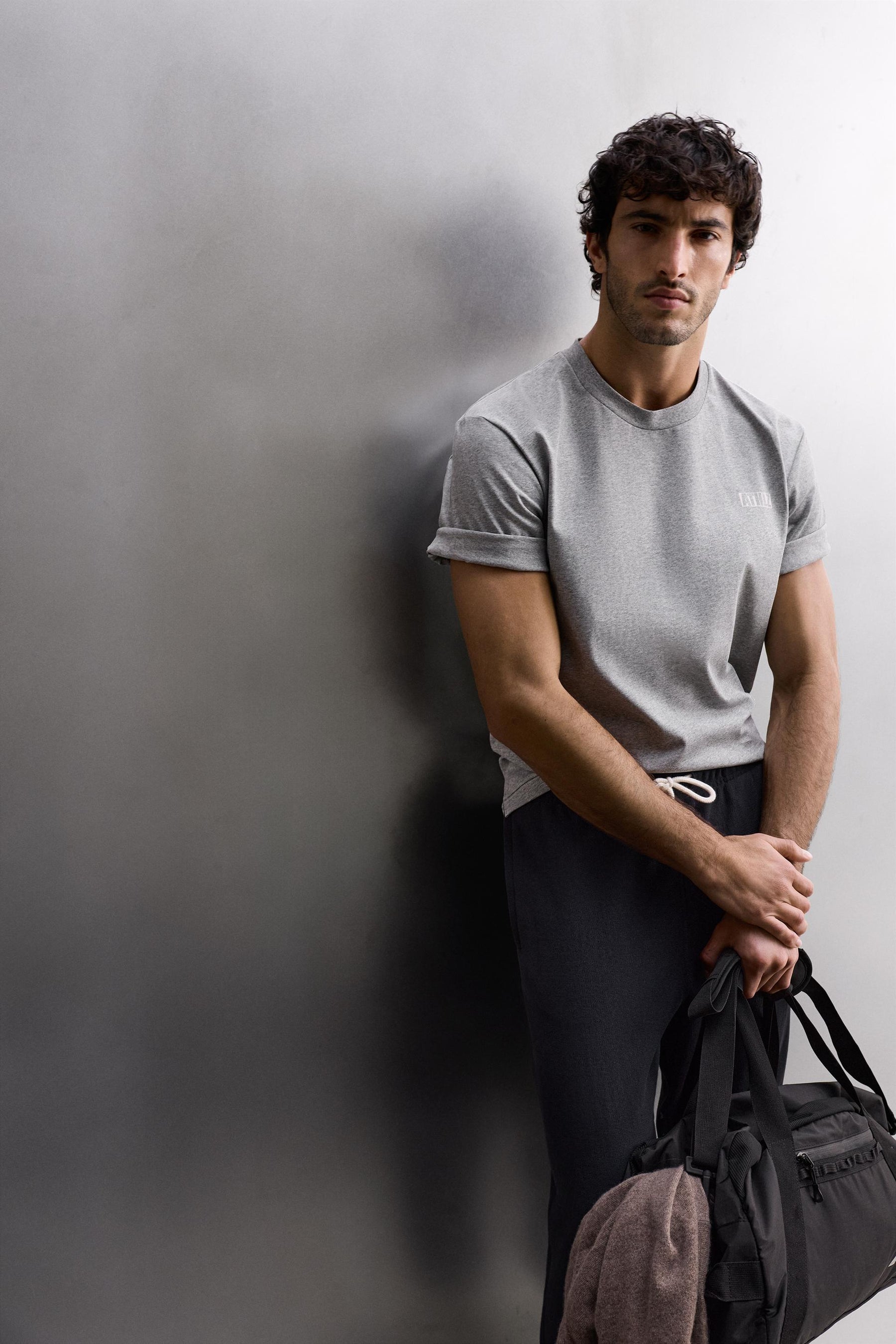 GRAPHIC PRINT TRAINING T-SHIRT - Image 6