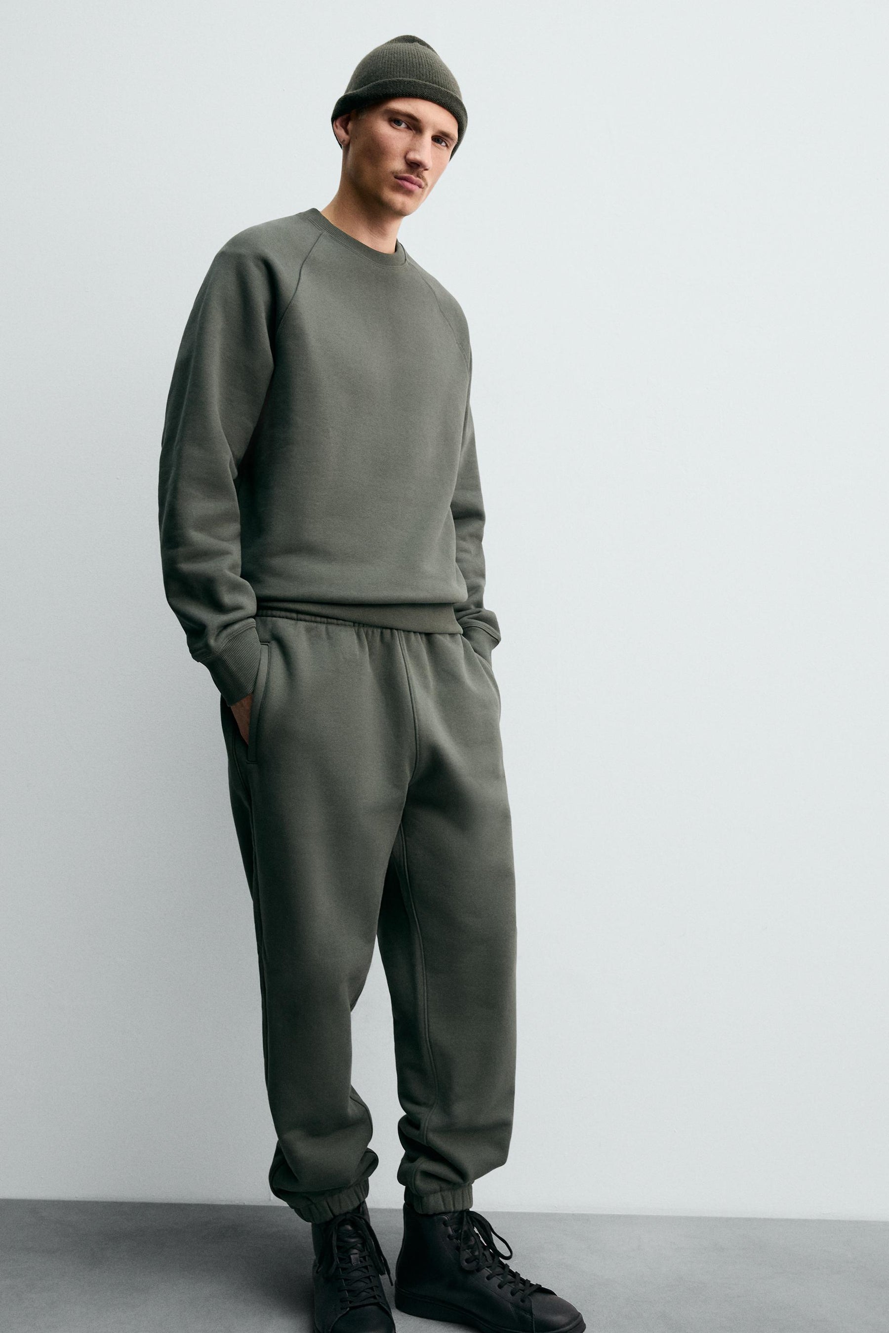 REGULAR FIT WELT JOGGERS - Image 5