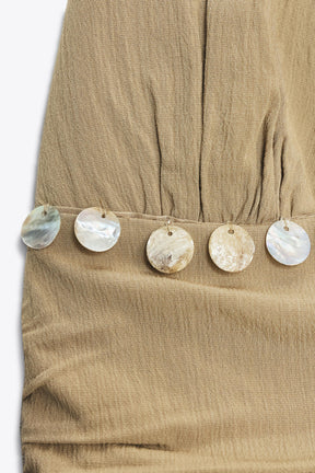 Perlenbesetztes Neckholder-Top