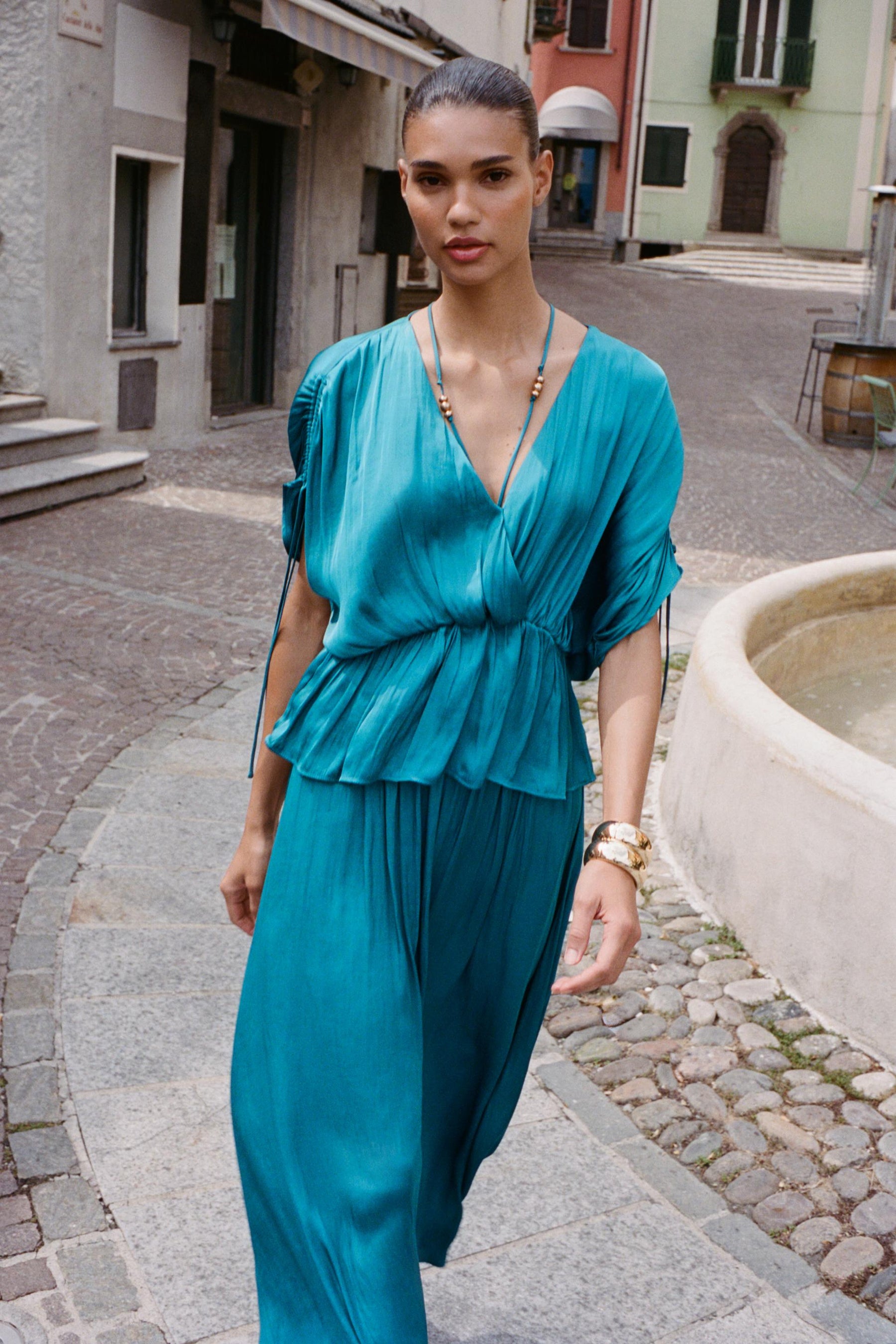 Satinbluse mit Raffungen