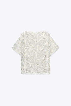 Modisches Oberteil mit Struktur