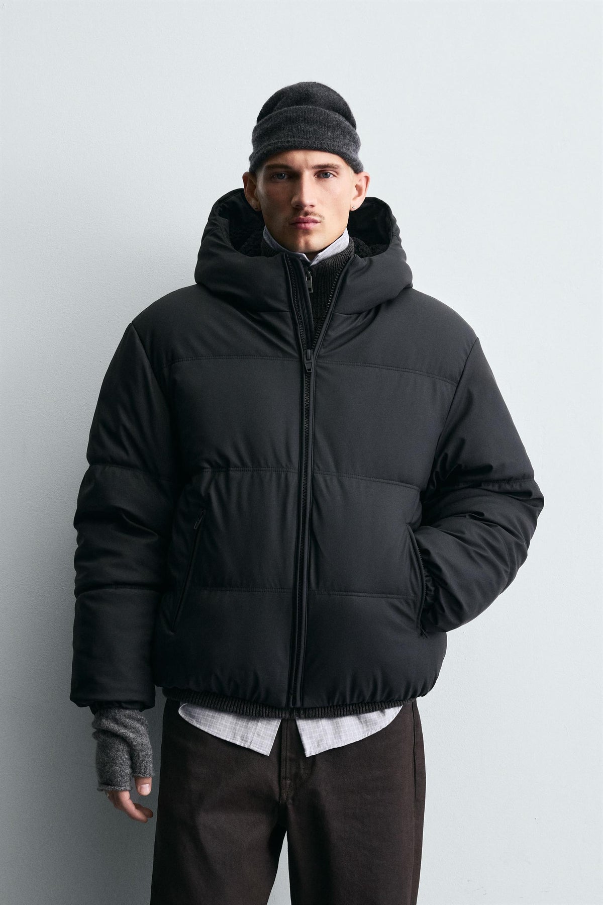 RUBBERISED CONTRAST PUFFER JACKET - Image 2