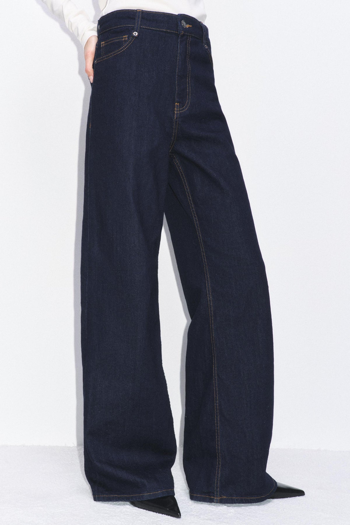 Weit geschnittene High-Waist-Jeans