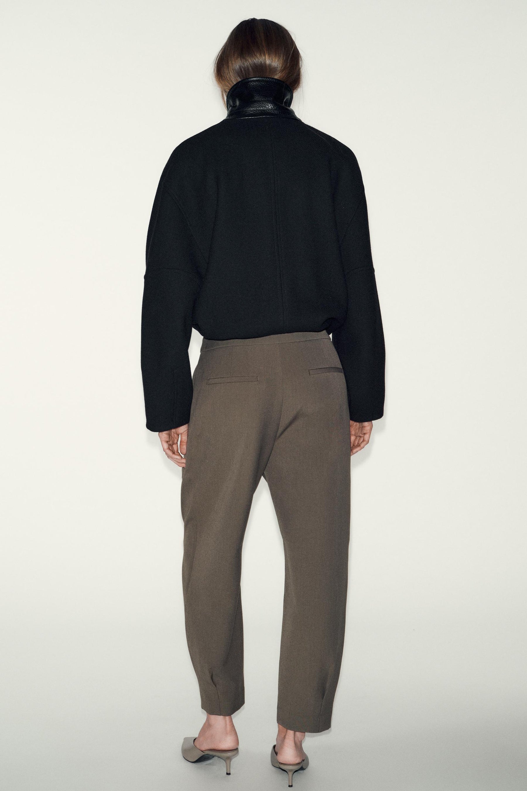 Plissierte Karottenhosen