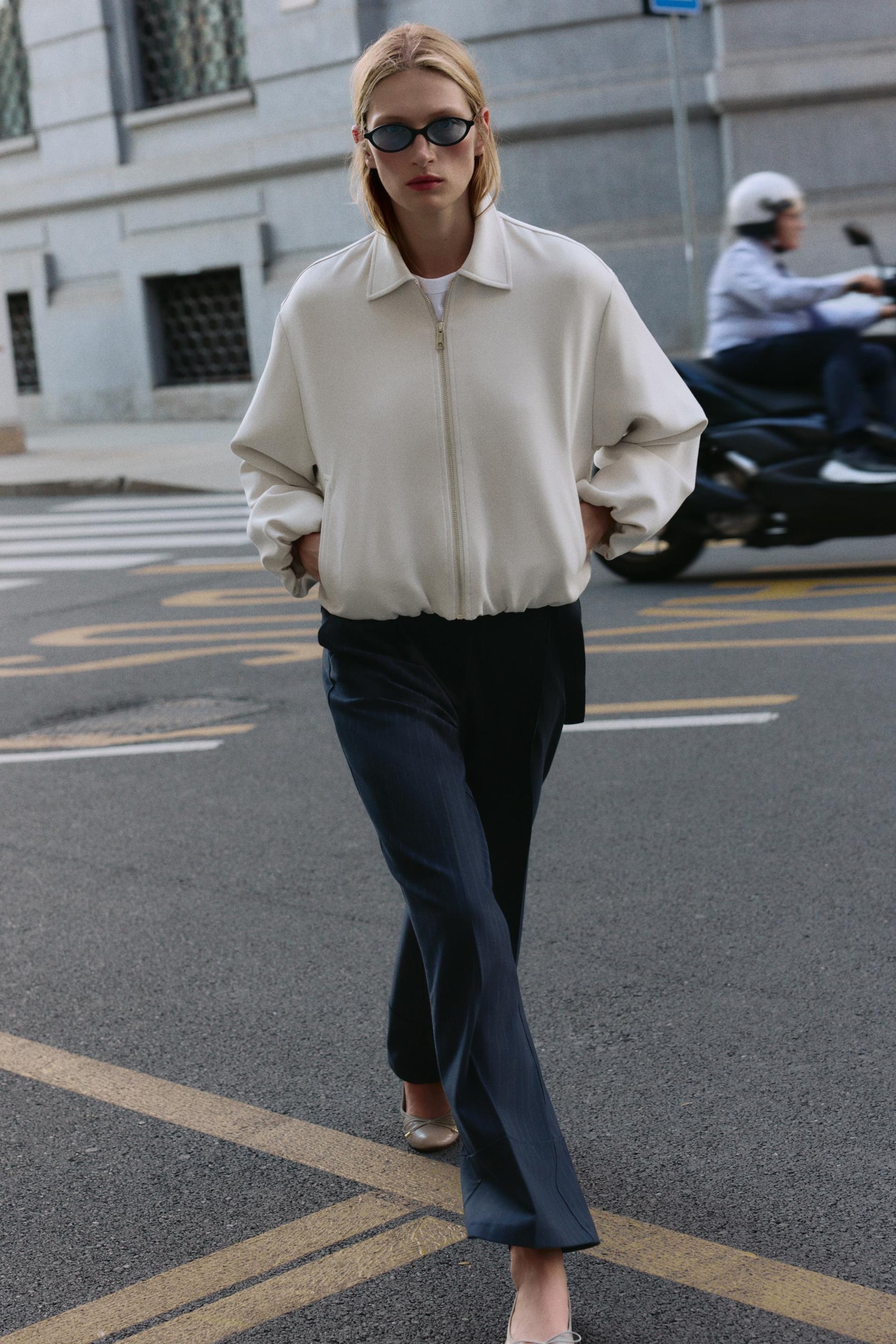 PUFF-SLEEVE BOMBER JACKET - Image 1