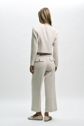 Cropped-Hose mit Kette