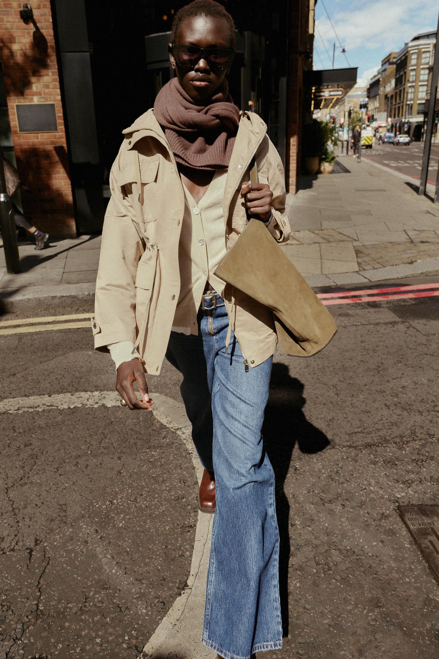 Kapuzenjacke mit vielen Taschen