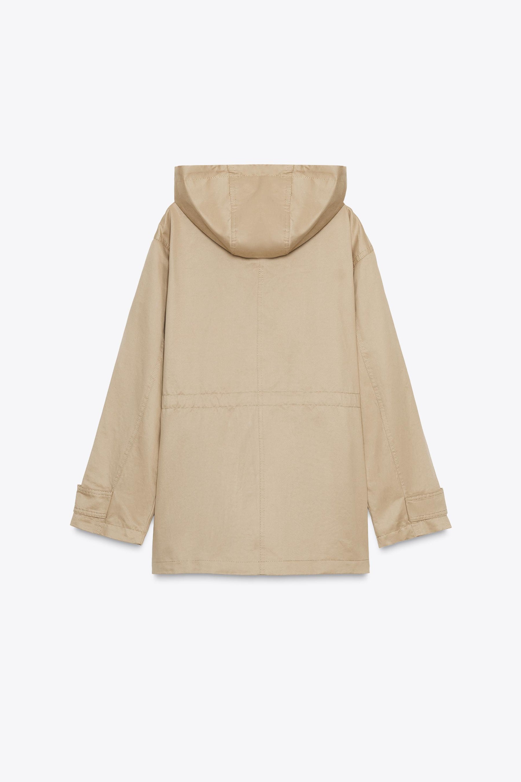 Kapuzenjacke mit vielen Taschen