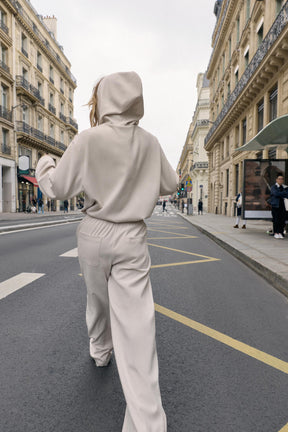 Gemütlicher Kapuzenpullover