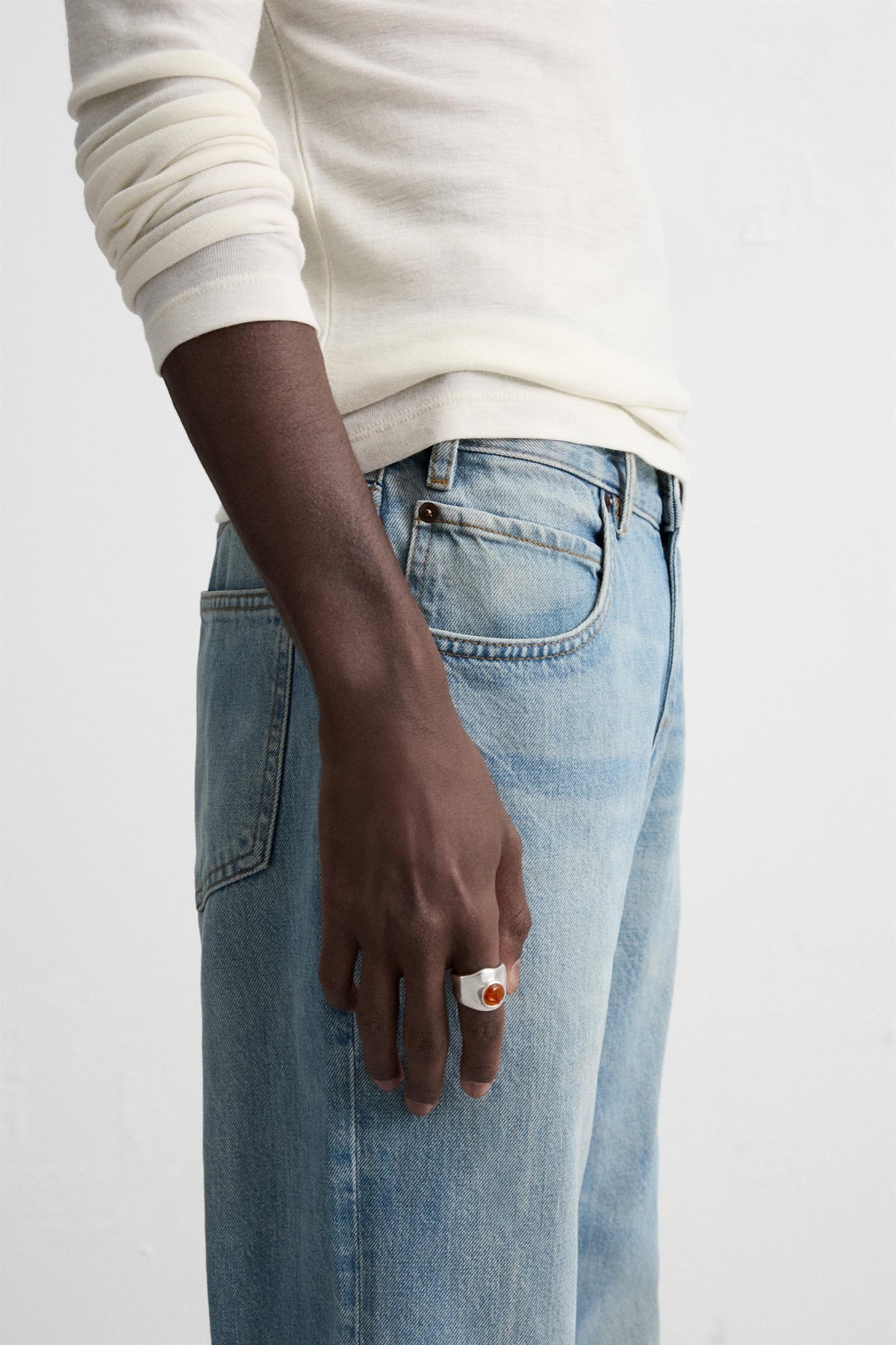 CONTRAST SIGNET RING - Image 1