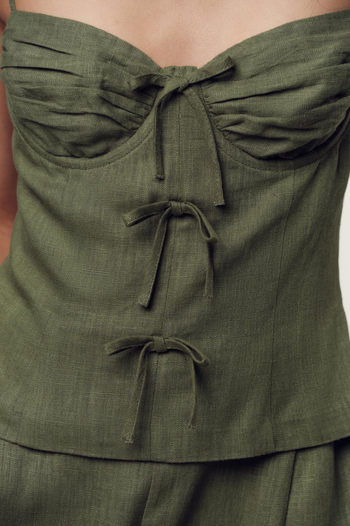 LINEN BLEND STRAPPY JUMPSUIT WITH BOWS - Image 2
