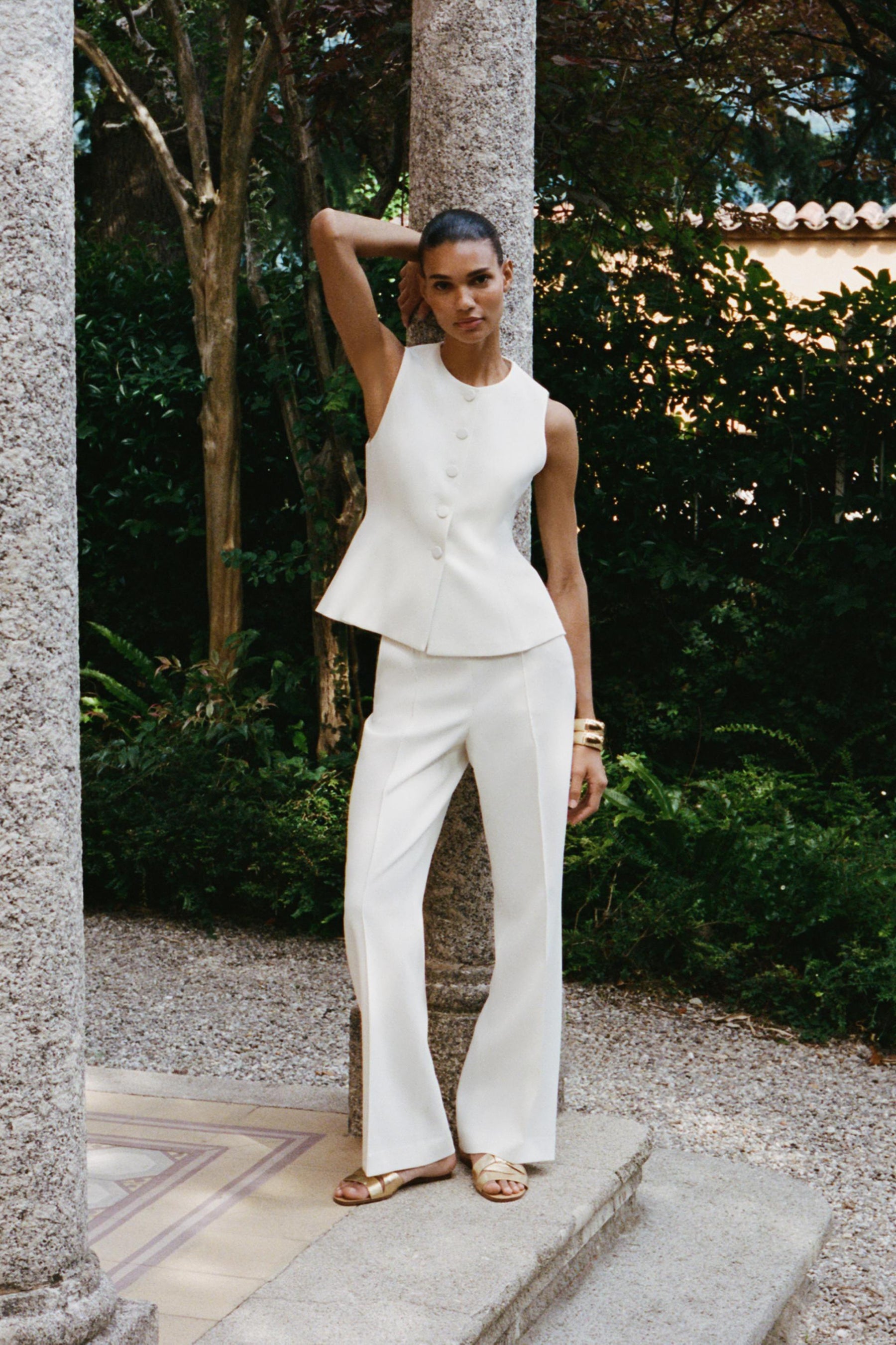 Hose mit geradem Bein und hohem Bund