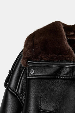 Bomberjacke aus Kunstleder