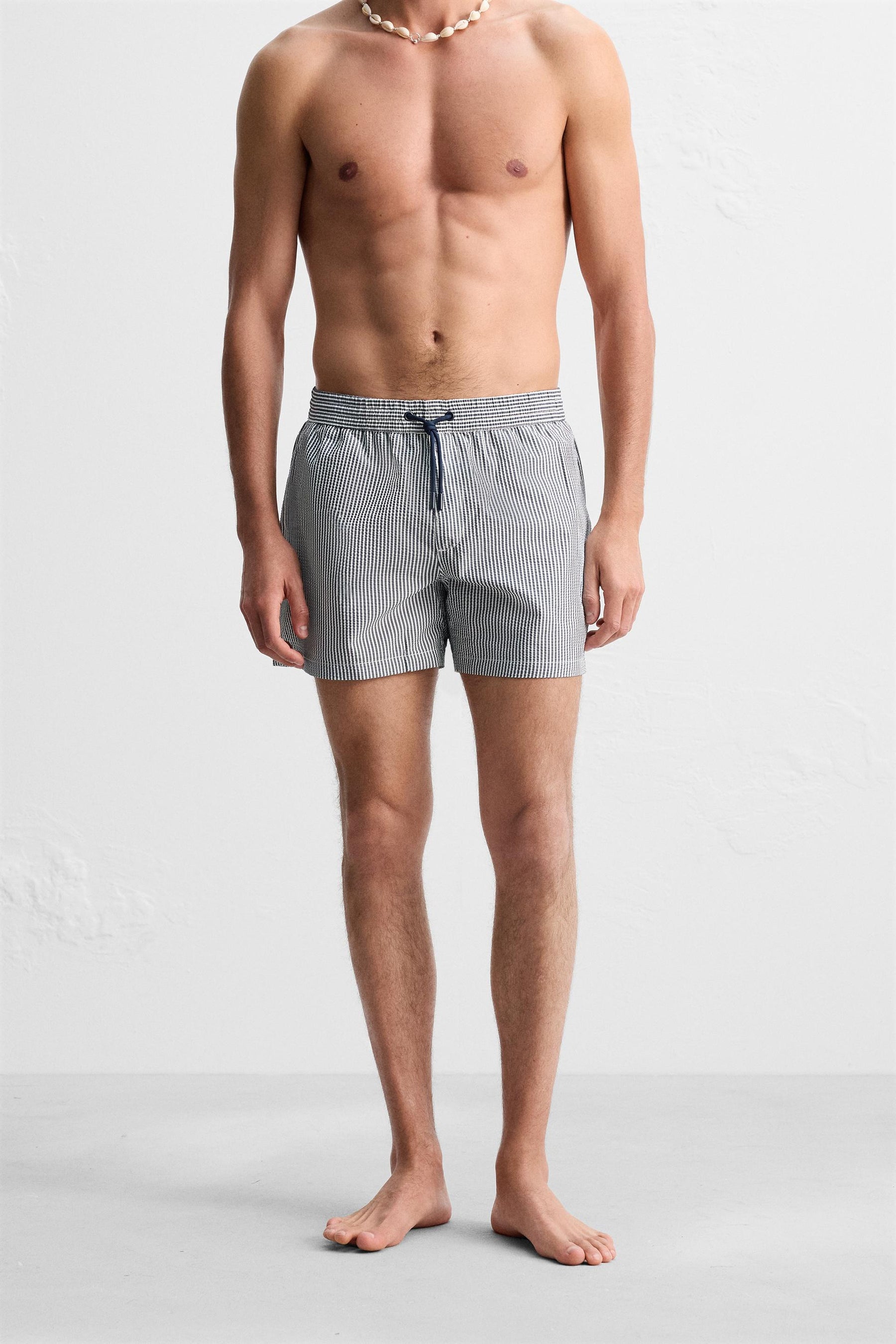 SEERSUCKER MID-LENGTH SWIMMING TRUNKS - Image 3