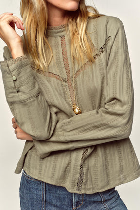 Hemd mit Spitzenbesatz