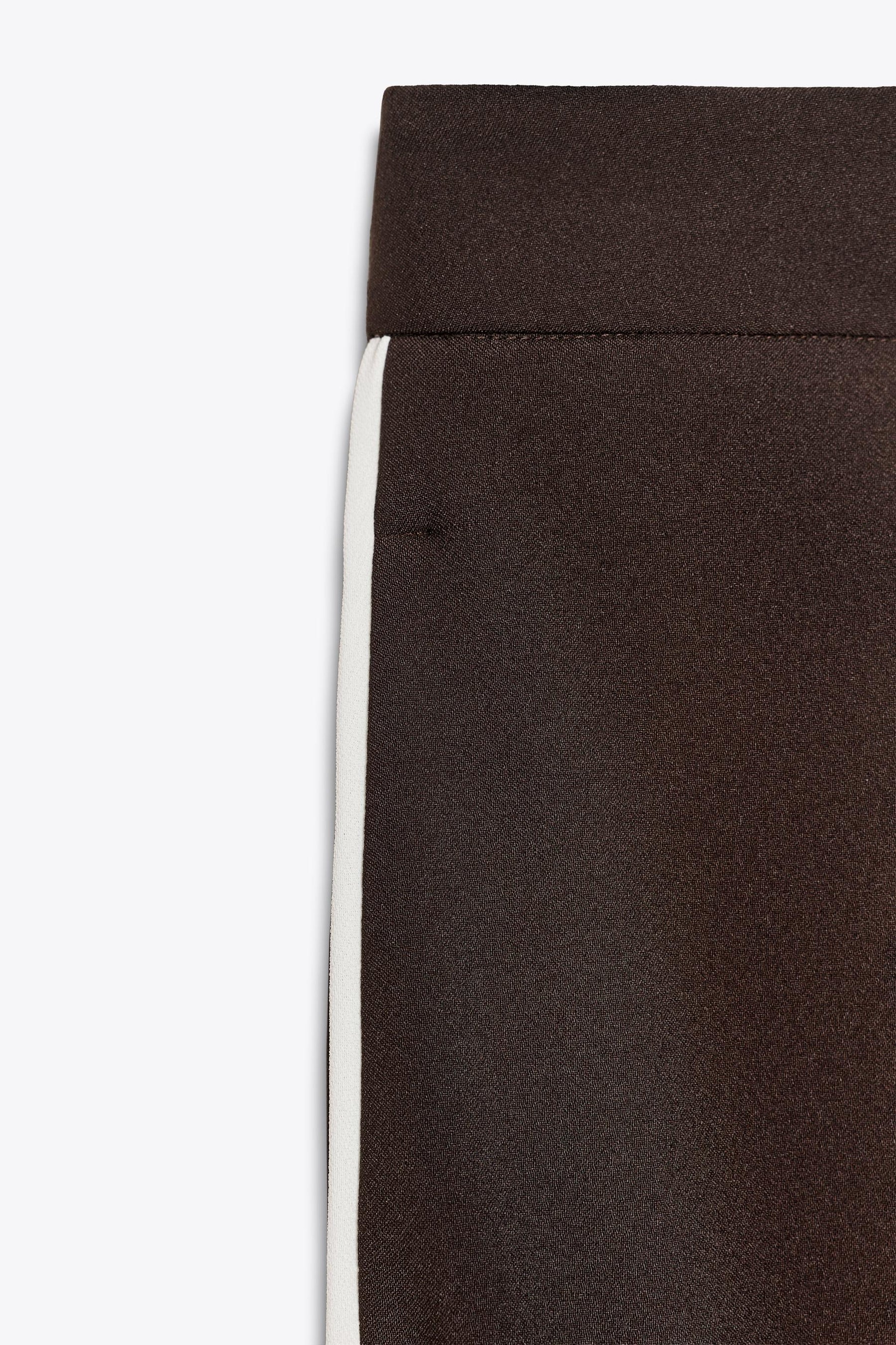 Hose mit geradem Bein und Streifen