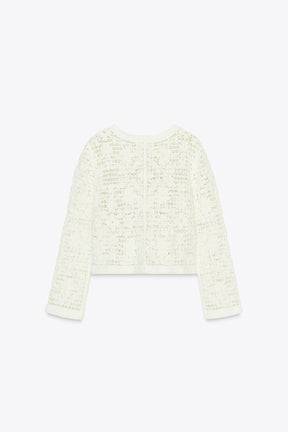 Gehäkelte Strickjacke mit Knopfleiste