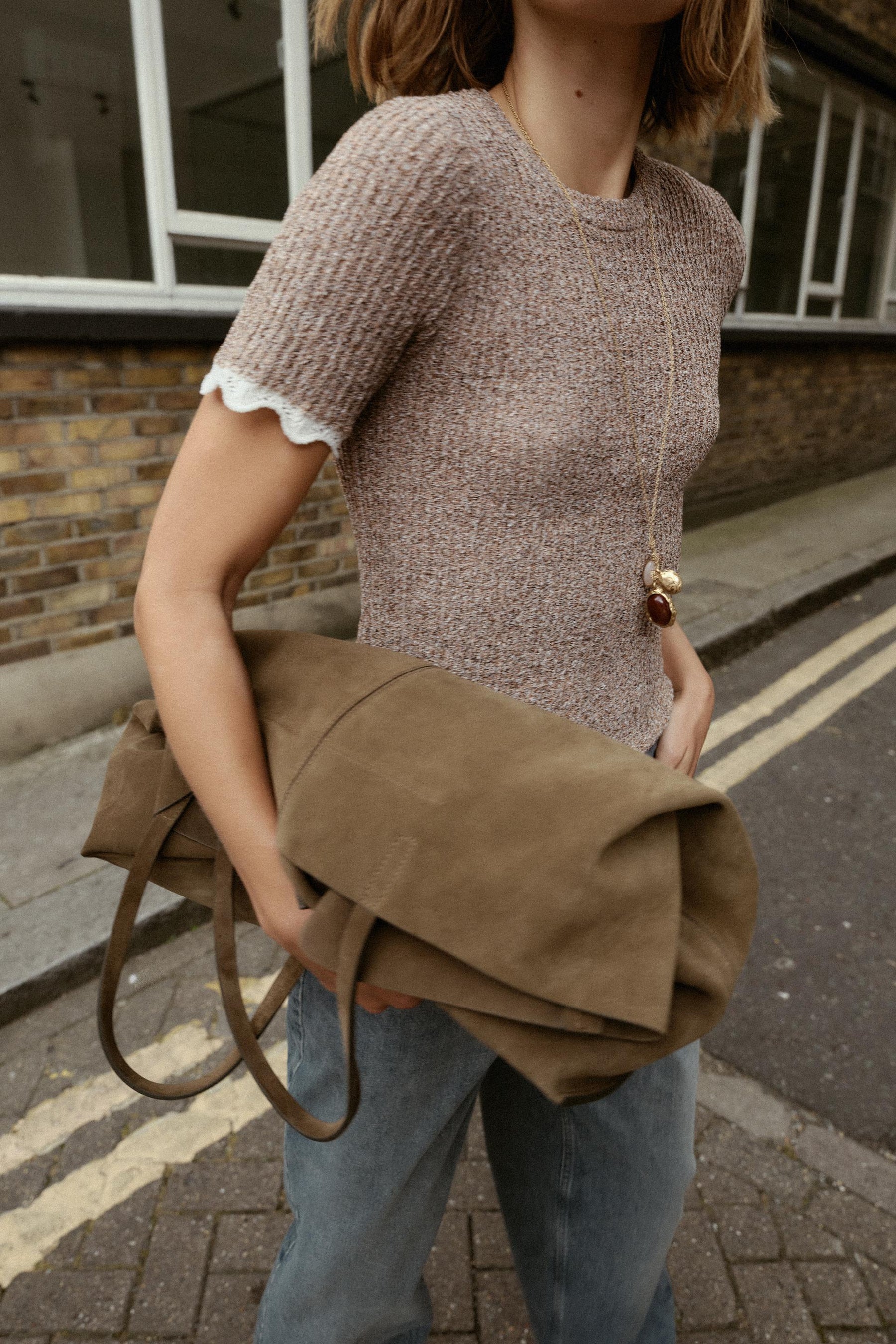 Kontrastfarbenes Strick-T-Shirt