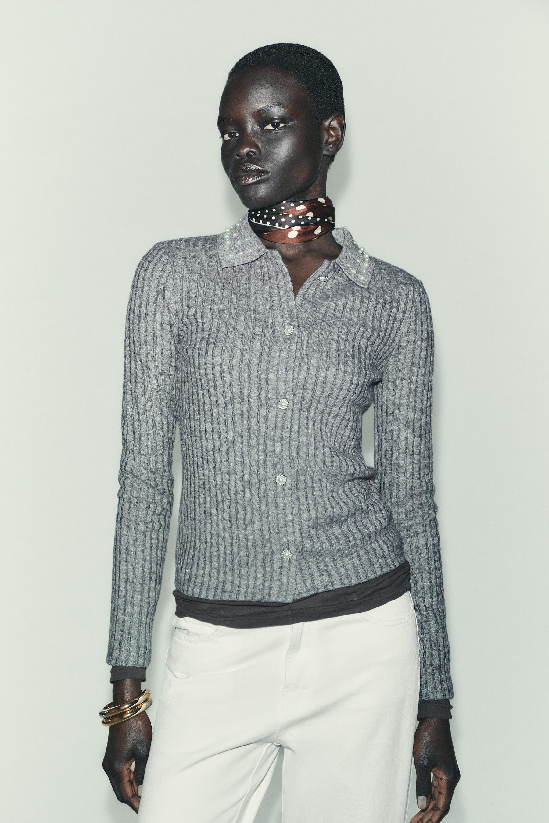 JEWEL COLLAR CUT-OUT CARDIGAN - Image 2