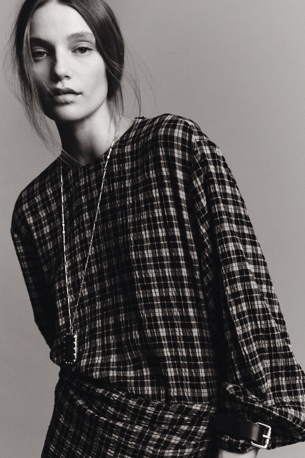 Kariertes Hemd mit Schal