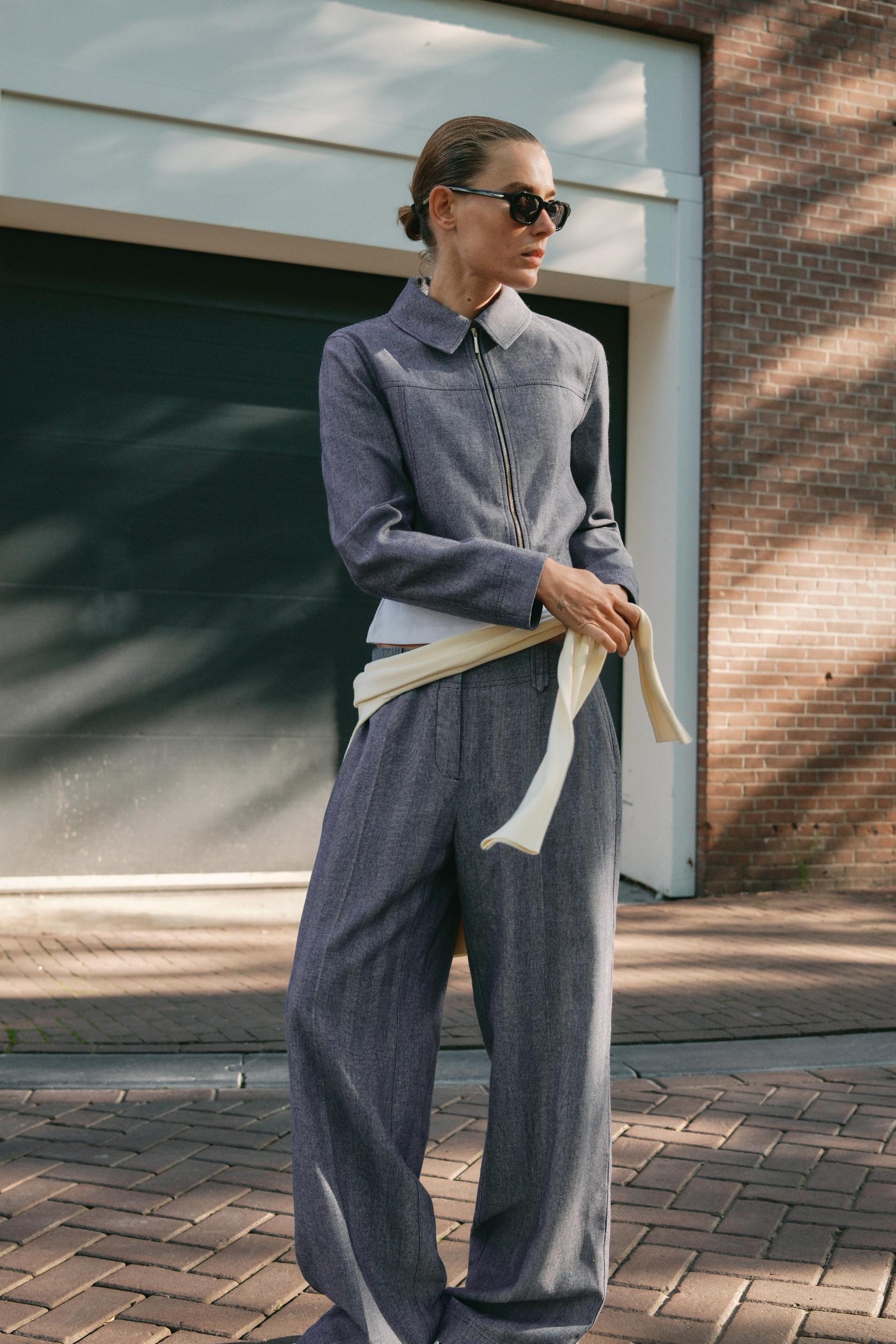 SHORT ZIP-UP JACKET - Image 4