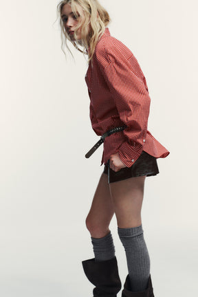 ÜBERGROSSES KAROTTESHEMD