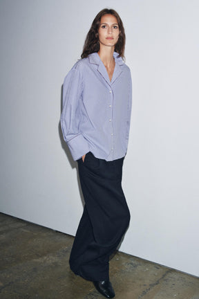 Hemd mit Kontrastbesatz