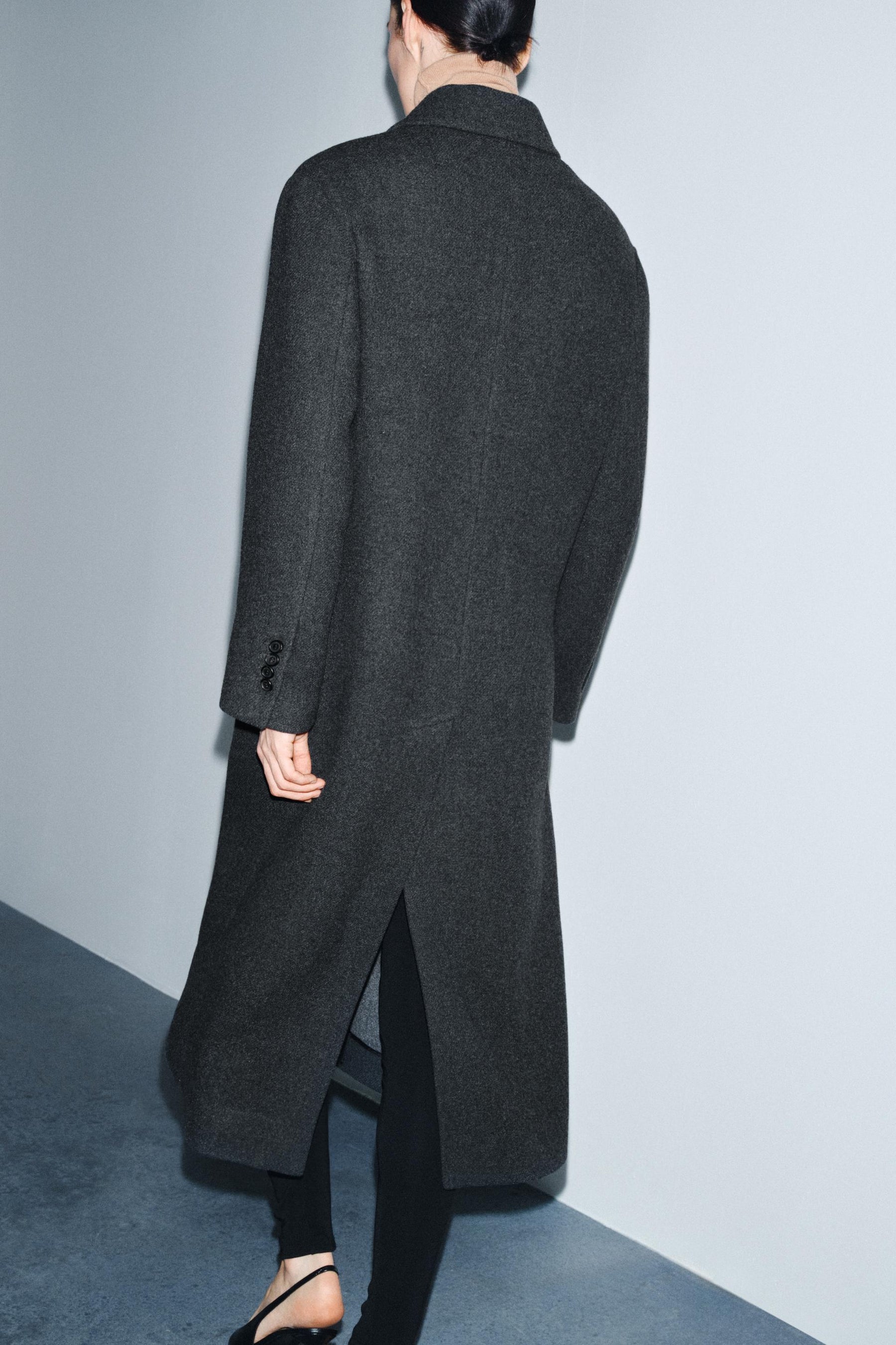 ZW COLLECTION LONG OVERSIZED COAT - Image 3