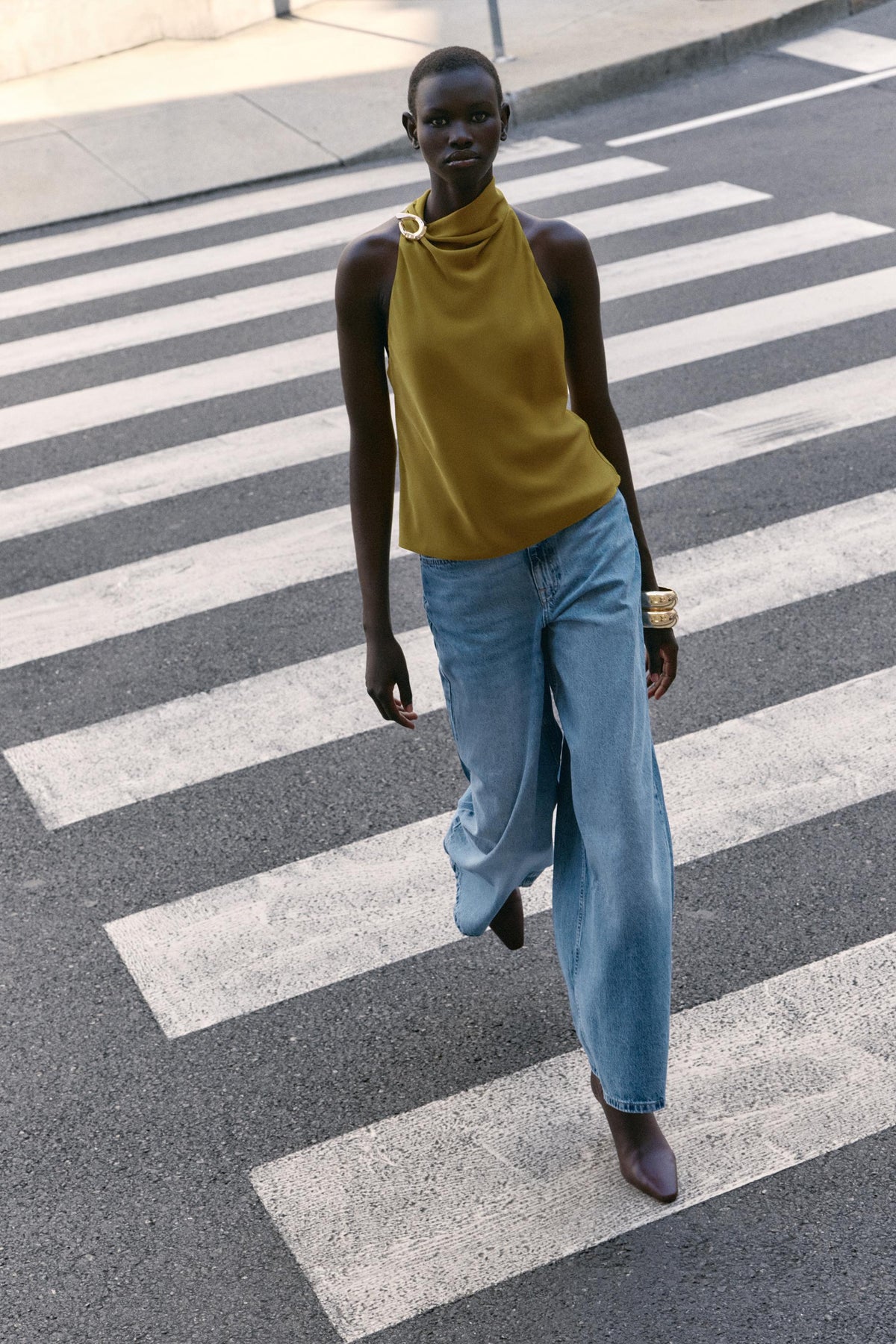 Haltertop mit Hardware