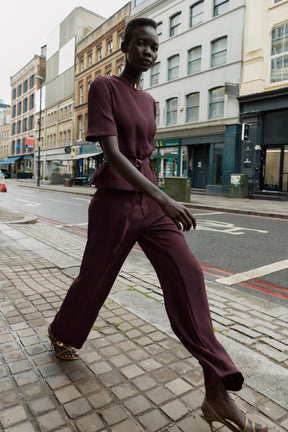 Kurzarmtop mit Gürtel