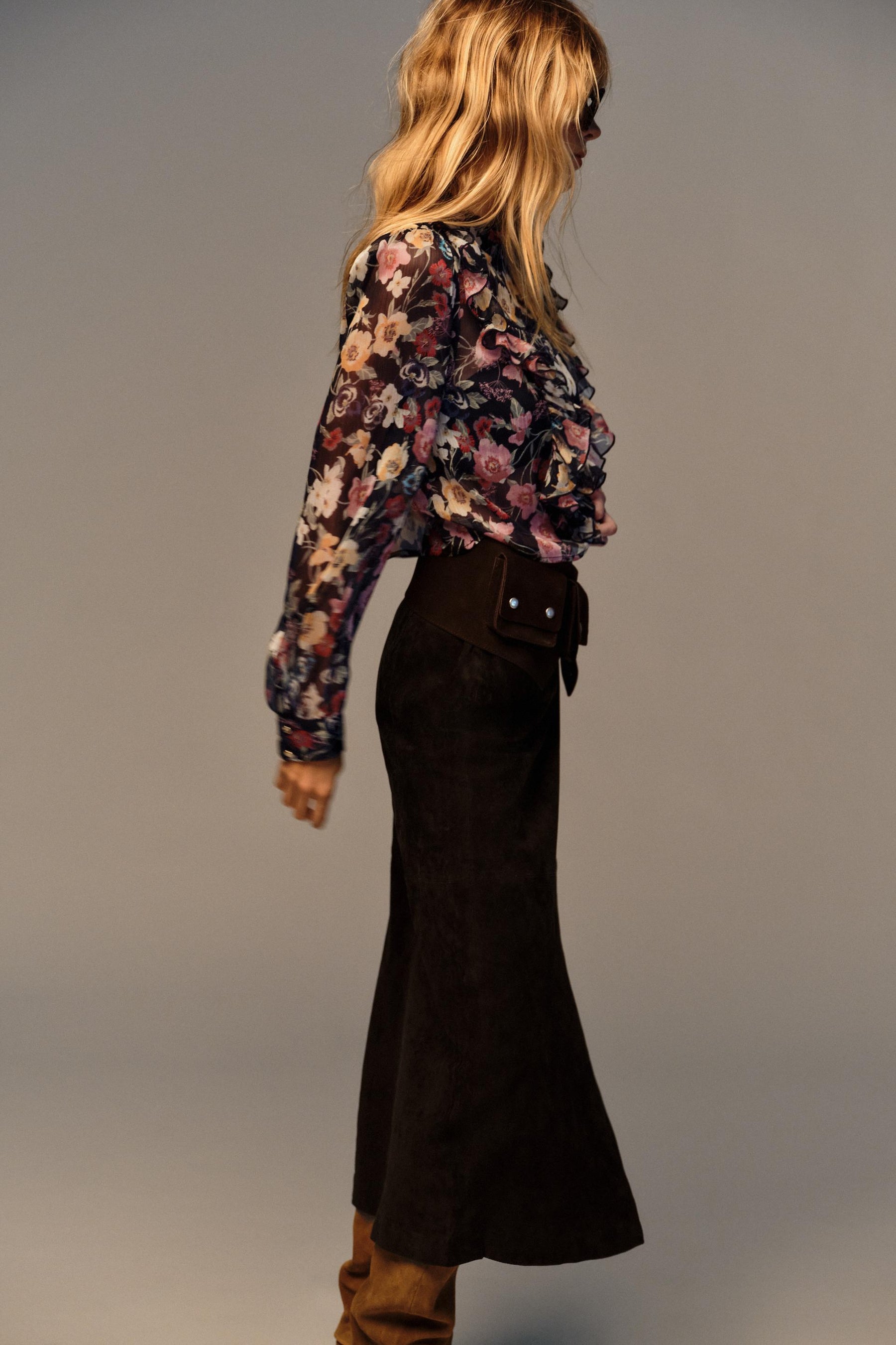 Bluse mit Rüschen und Blumenmuster