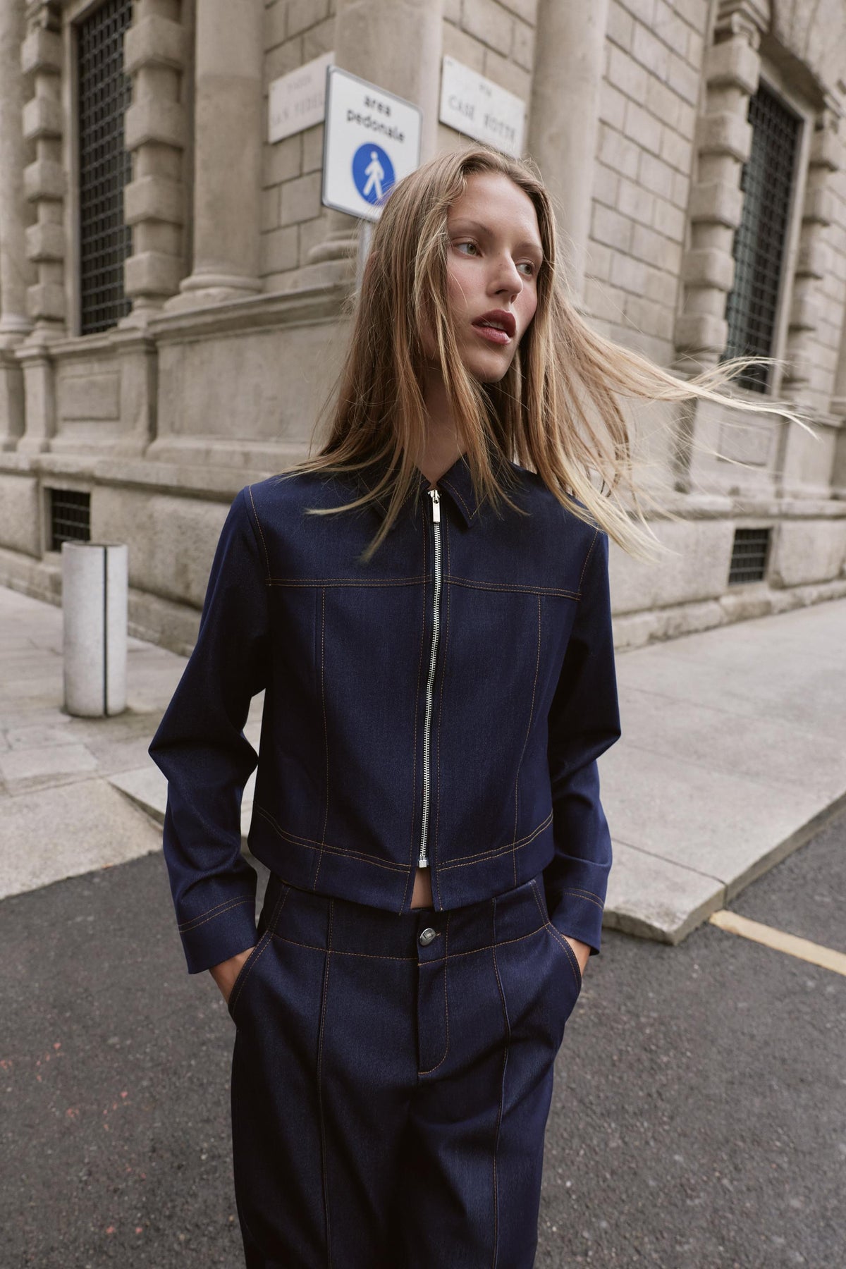 CONTRAST TOPSTITCHING JACKET - Image 2