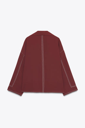 Hemd mit kontrastierenden Ziernähten