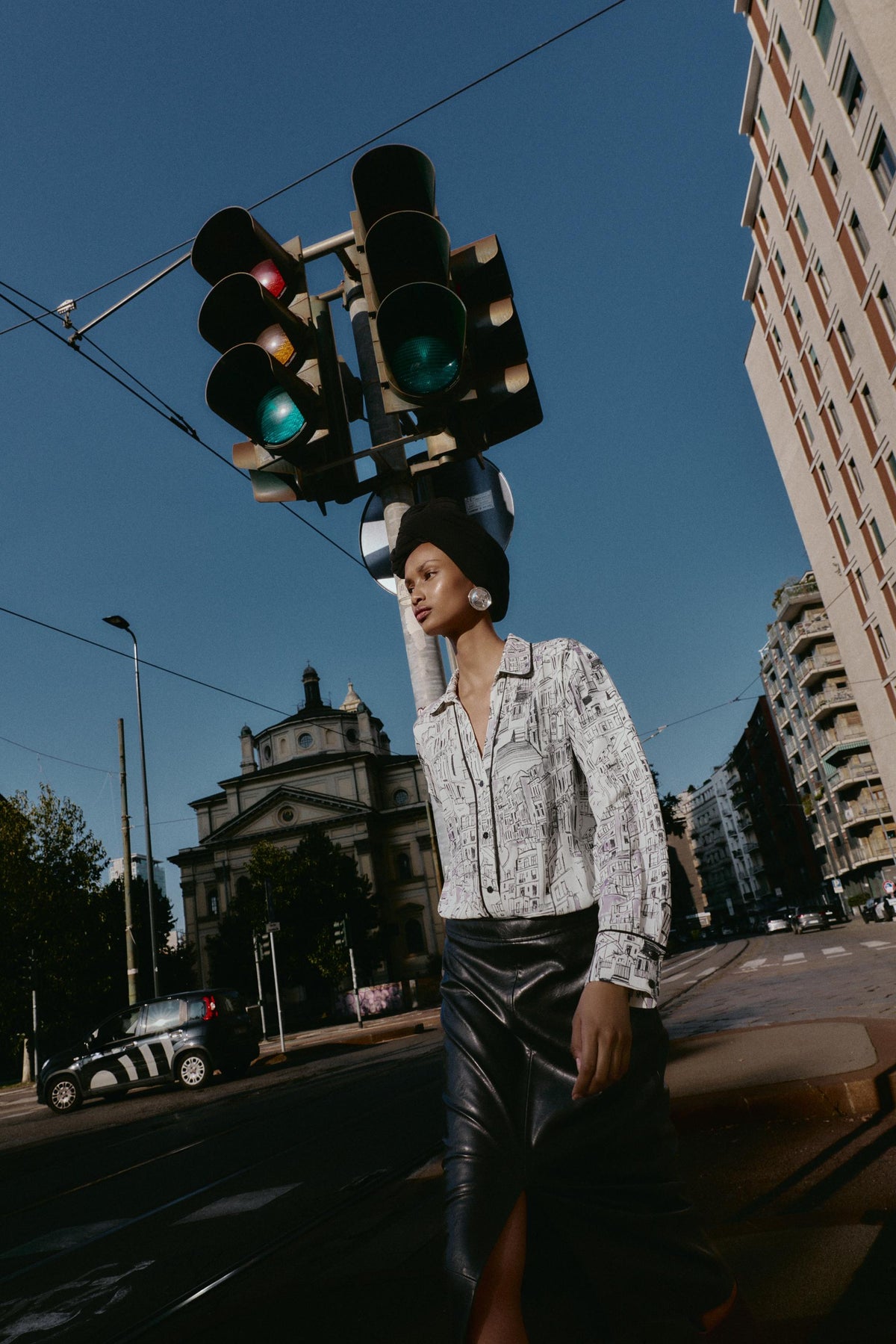 Bedruckte Bluse mit Paspelierung